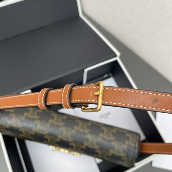 CELINE SHOULDER BAG CLAUDE IN TRIOMPHE CANVAS AND CALFSKIN - Picture 6 of 9